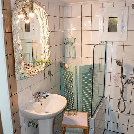 Sofia's House Appartement PalaiónTsiflíkion